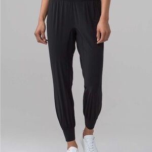 Lululemon Sun Setter Jogger (28")
Black